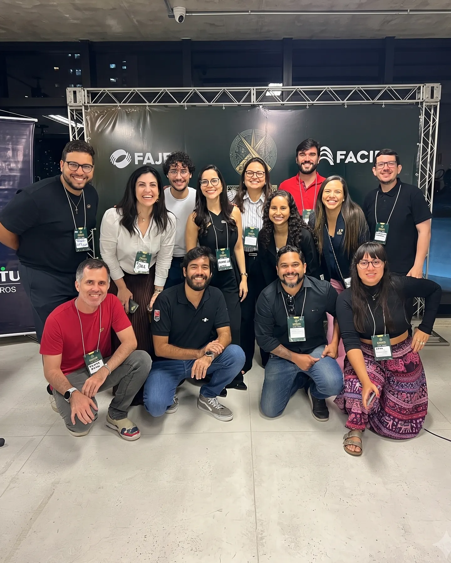 Diretoria e associados da FAJE Goiás